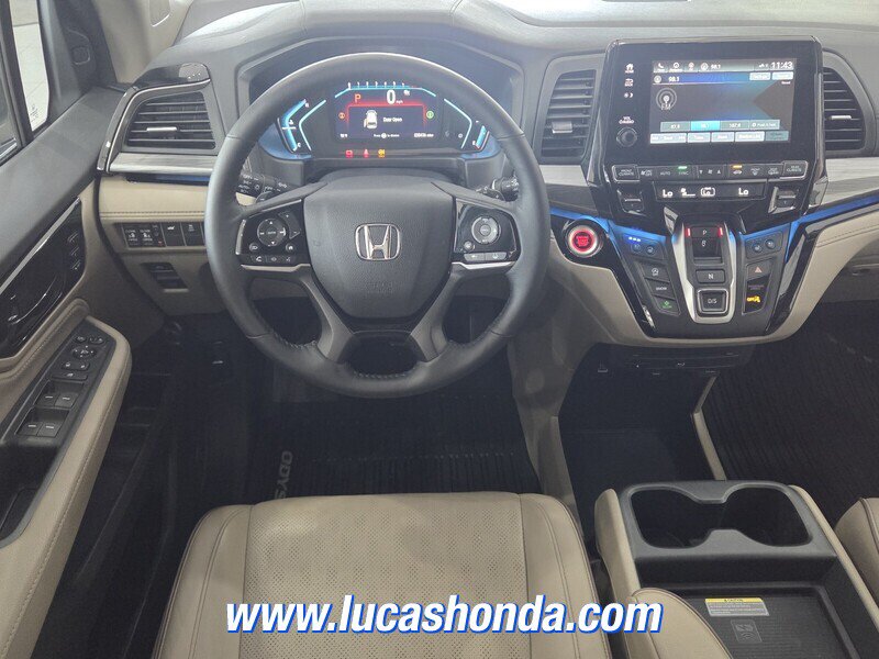 Used 2024 Honda Odyssey Elite image 9