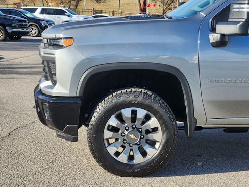 New 2026 Chevrolet Silverado 2500 Custom image 8