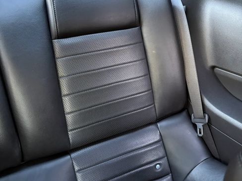 Used 2007 Ford Mustang GT Premium RWD image 25