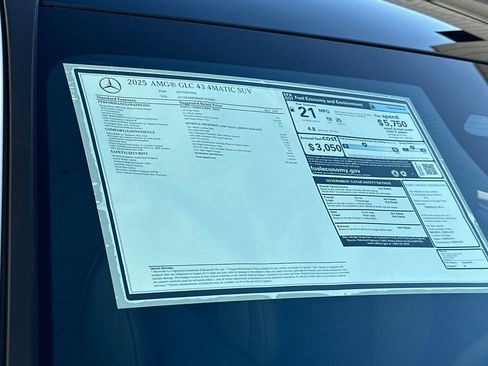 New 2025 Mercedes-Benz GLC 43 AMG 4MATIC image 29