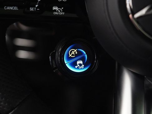 Certified 2026 Mercedes-Benz G 63 AMG 4MATIC image 17