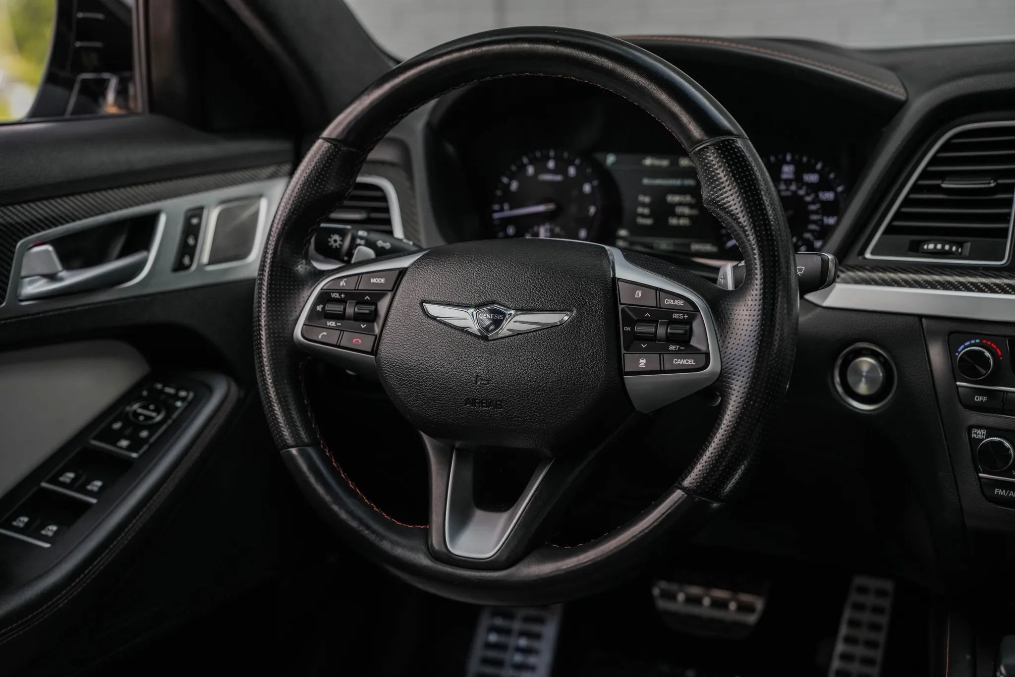 Used 2018 Genesis G80 3.3T Sport AWD/4WD image 16