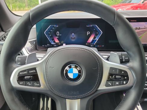 Used 2024 BMW X5 sDrive40i w/ M Sport Package RWD image 31