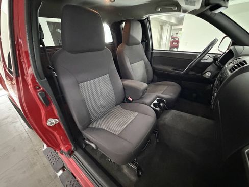 Used 2011 Chevrolet Colorado LT w/ LPO--Chrome Package AWD/4WD image 12
