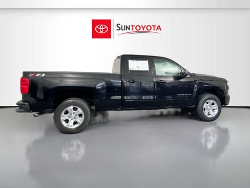 Used 2019 Chevrolet Silverado 1500 LT w/ All Star Edition image 2