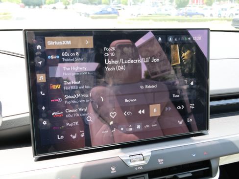 New 2026 Lexus ES 350e FWD image 22