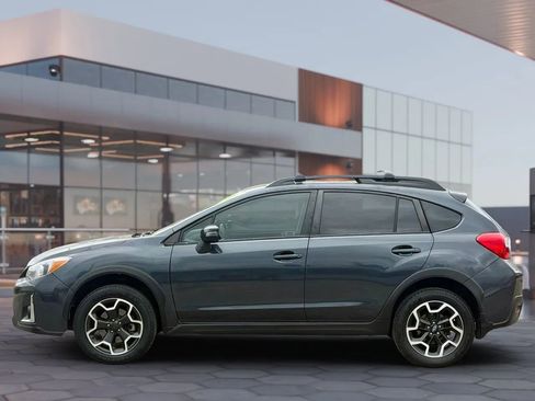 Used 2016 Subaru Crosstrek 2.0i Limited image 5