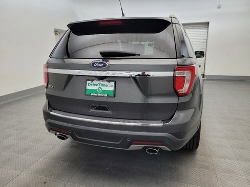 Used 2018 Ford Explorer XLT w/ Equipment Group 202A FWD image 7