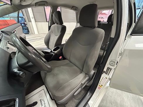 Used 2013 Toyota Prius Two image 7