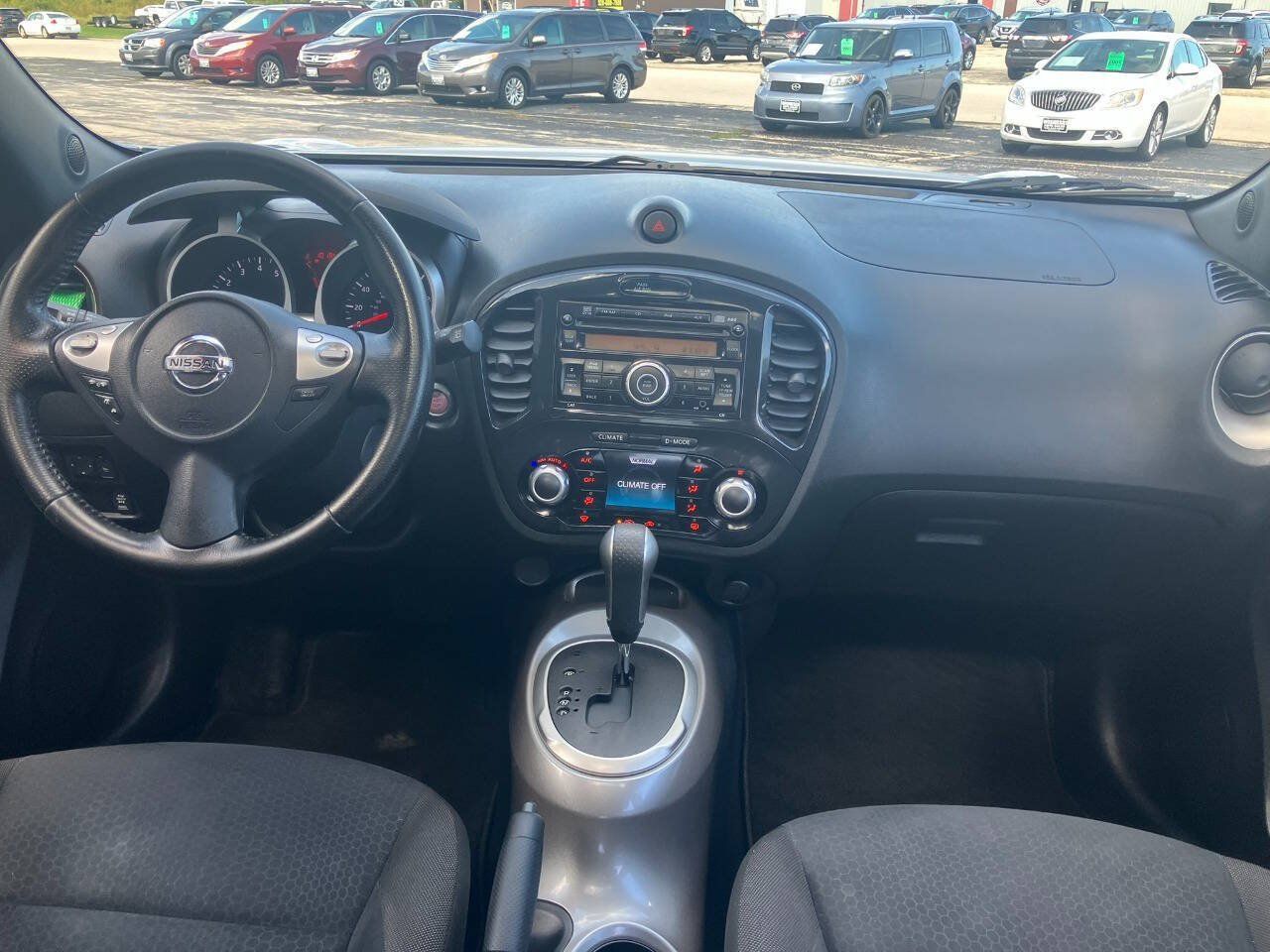 Used 2011 Nissan Juke SV AWD/4WD image 17