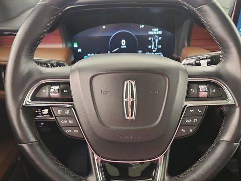 Used 2023 Lincoln Nautilus Reserve image 14