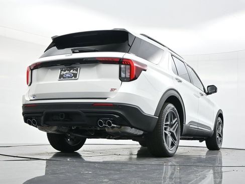 New 2026 Ford Explorer ST w/ Sun And Sound Package image 52