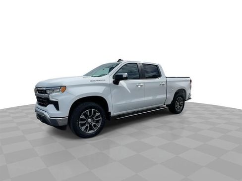 Used 2025 Chevrolet Silverado 1500 LT AWD/4WD image 4