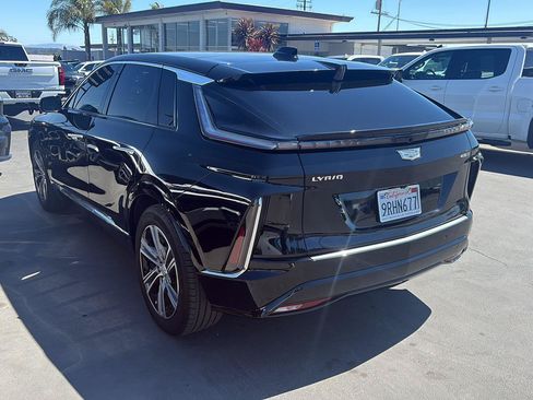 Used 2024 Cadillac Lyriq Luxury w/ Nappa Leather Package RWD image 5