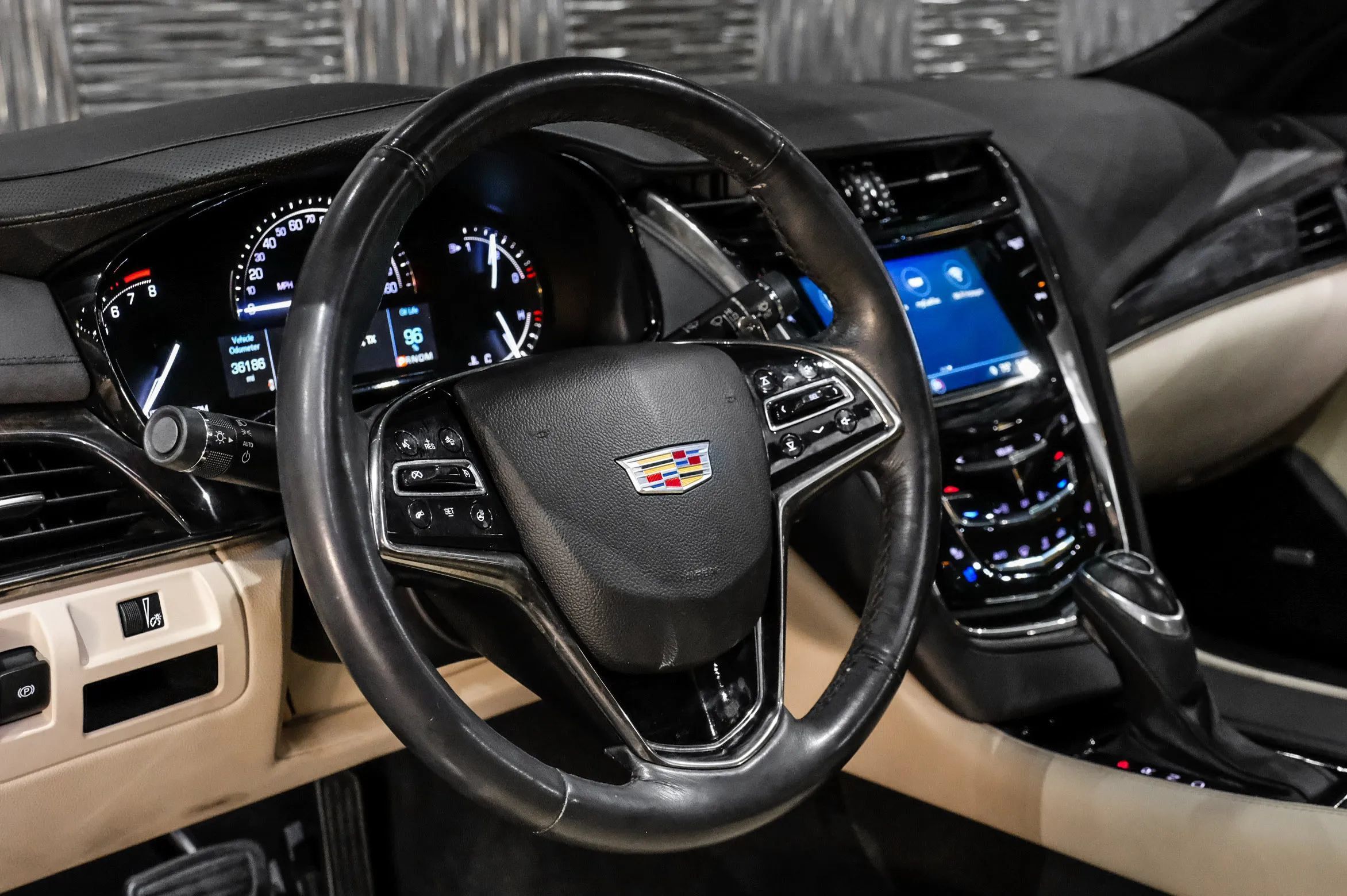 Used 2019 Cadillac CTS Luxury RWD image 18