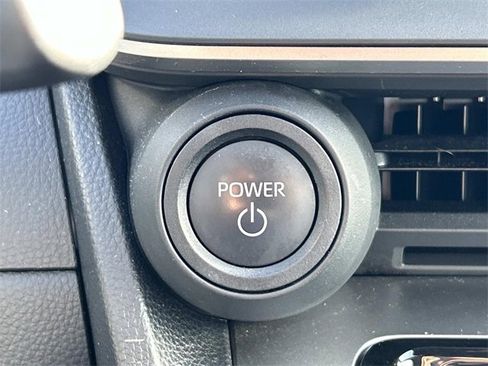 Used 2024 Toyota Prius LE image 24