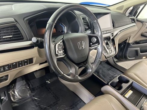 Used 2019 Honda Odyssey Elite image 11