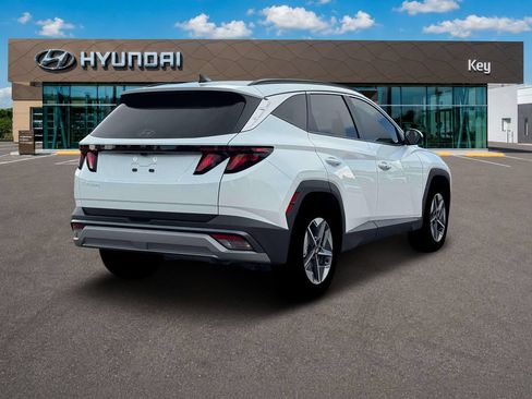Used 2026 Hyundai Tucson SEL Plus FWD image 6