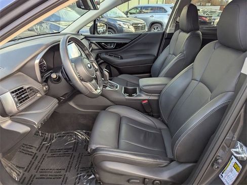 Used 2022 Subaru Outback Limited image 8