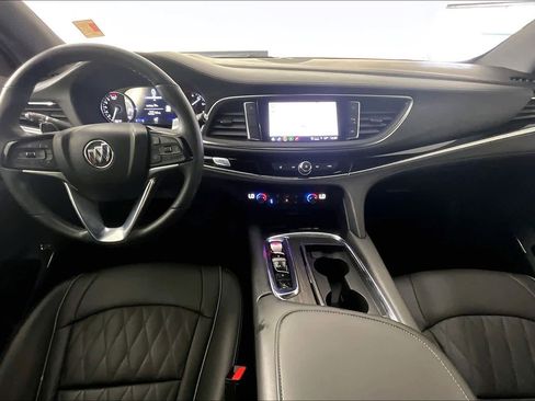 Used 2023 Buick Enclave Avenir image 16