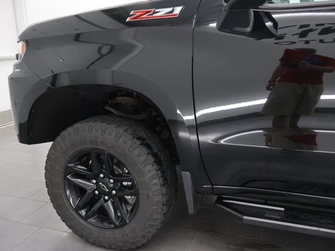 Used 2020 Chevrolet Silverado 1500 LT Trail Boss AWD/4WD image 34
