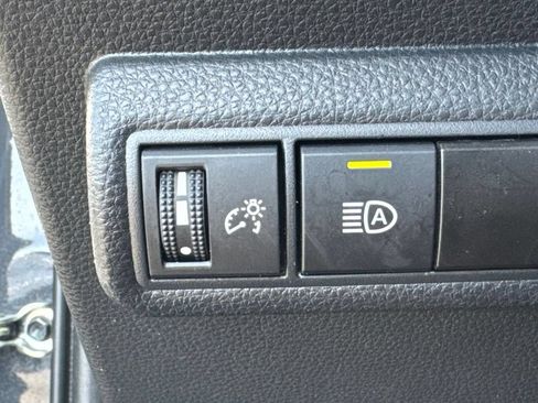 Certified 2024 Toyota Corolla SE FWD image 21
