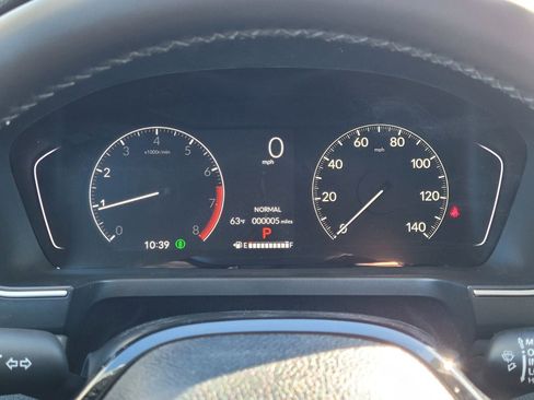 New 2025 Honda Pilot Touring image 10