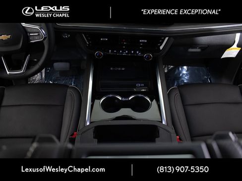 Used 2025 Chevrolet Tahoe Premier RWD image 18