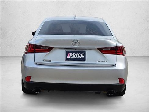 Used 2016 Lexus IS 350 image 6