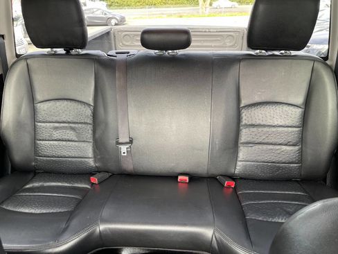 Used 2015 RAM 2500 Tradesman w/ Chrome Appearance Group image 19