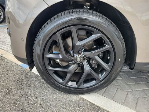 Certified 2023 Land Rover Range Rover Sport SE image 13