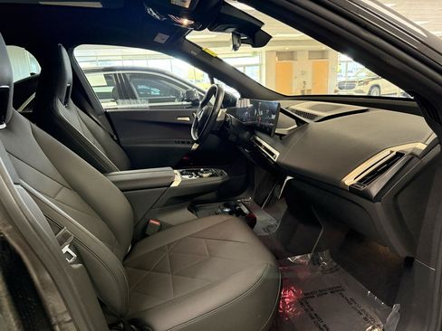Used 2022 BMW iX xDrive50 w/ Premium Package AWD/4WD image 27