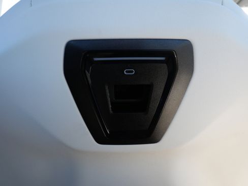 Used 2024 BMW 530i xDrive 530i xDrive w/ M Sport Package image 12