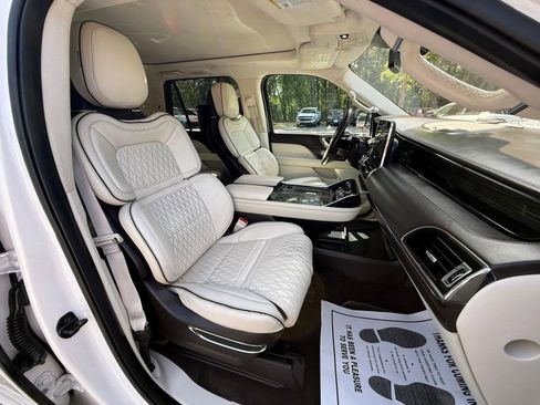 Used 2018 Lincoln Navigator L Black Label w/ Cargo Package image 28