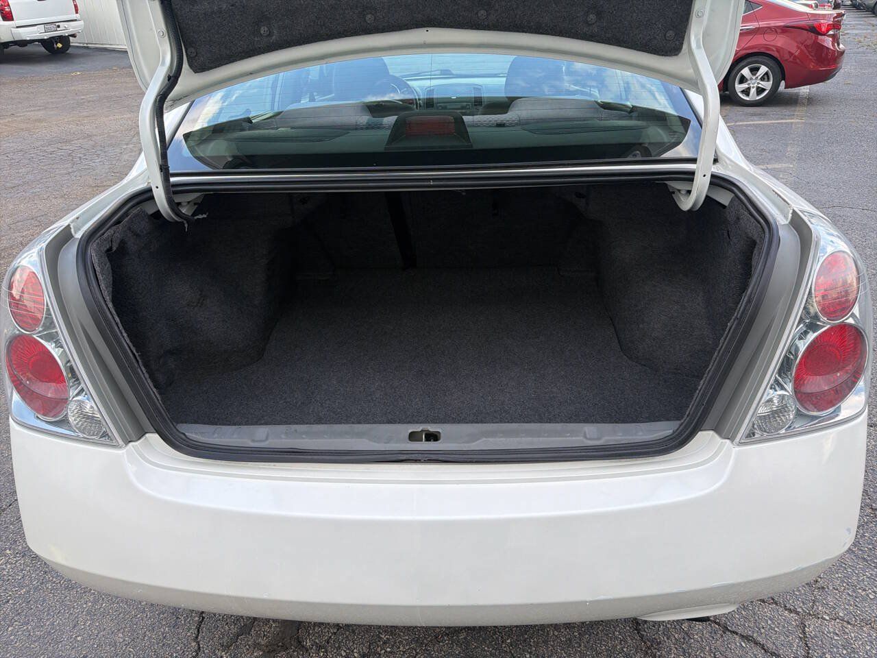 Used 2005 Nissan Altima 2.5 S w/ (F01) Convenience Pkg FWD image 22