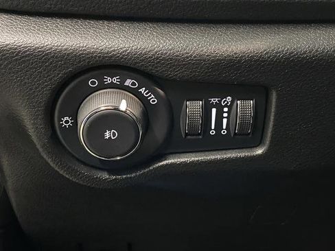 Used 2022 Chrysler Pacifica Touring-L w/ S Appearance Package image 22