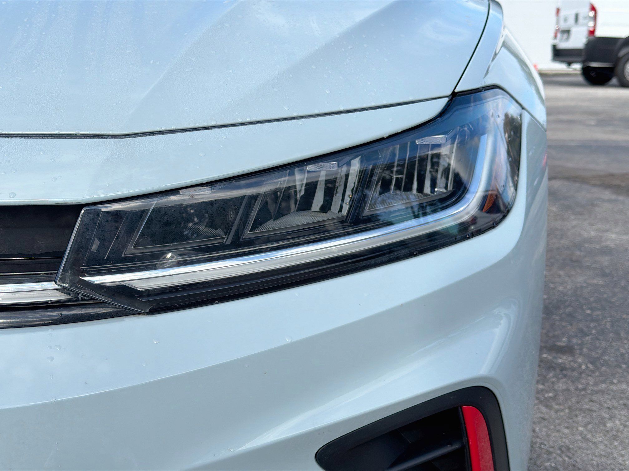 Used 2025 Volkswagen Jetta GLI Autobahn FWD image 9