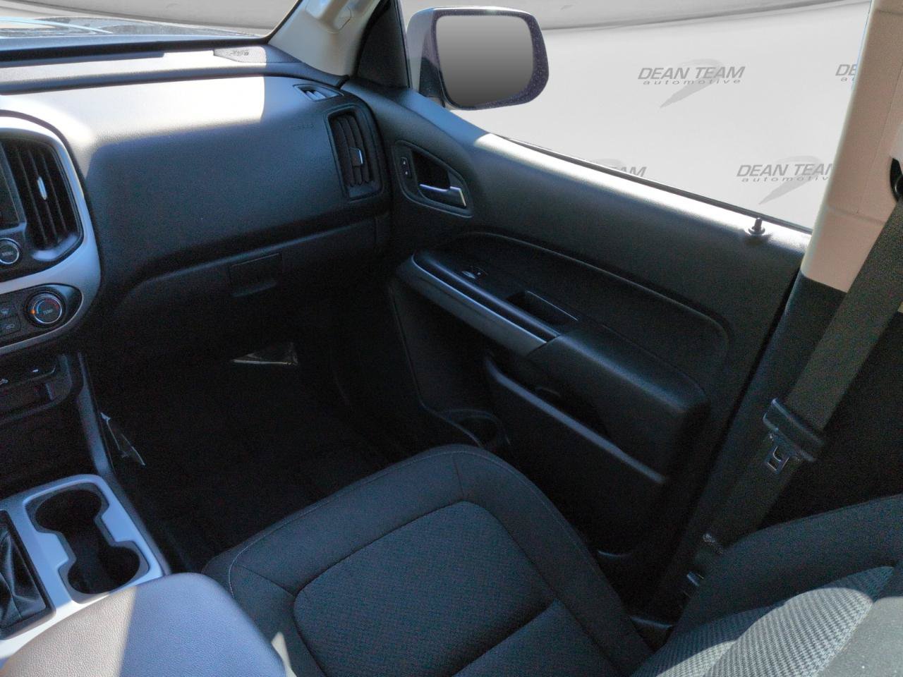 Used 2016 Chevrolet Colorado LT AWD/4WD image 15