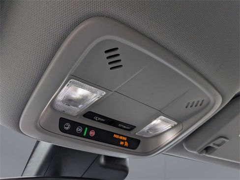 Used 2024 Chevrolet Malibu LT image 21