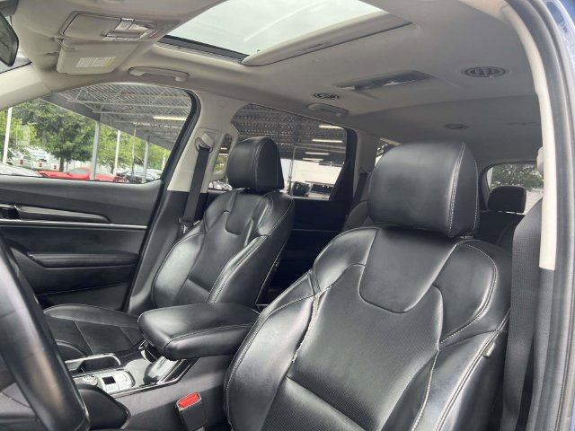 Used 2024 Kia Telluride S w/ S Sunroof Package FWD image 8