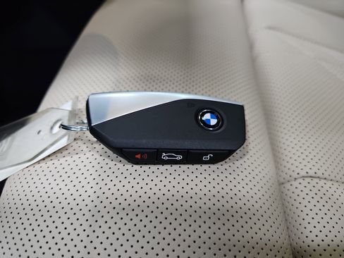 New 2026 BMW X3 xDrive30 w/ Convenience Package image 37