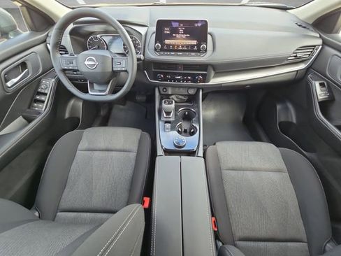 New 2026 Nissan Rogue SV AWD/4WD image 20
