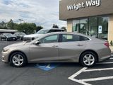 Used 2023 Chevrolet Malibu LT image 3