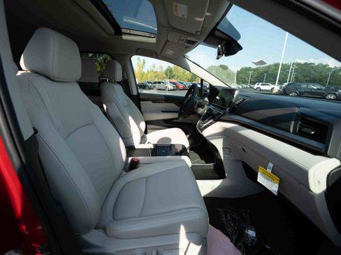 New 2026 Honda Odyssey EX-L image 27