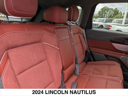 Used 2024 Lincoln Nautilus Black Label image 24