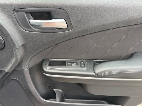 Used 2023 Dodge Charger SXT image 24