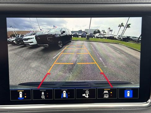 Used 2023 GMC Yukon Denali AWD/4WD image 28