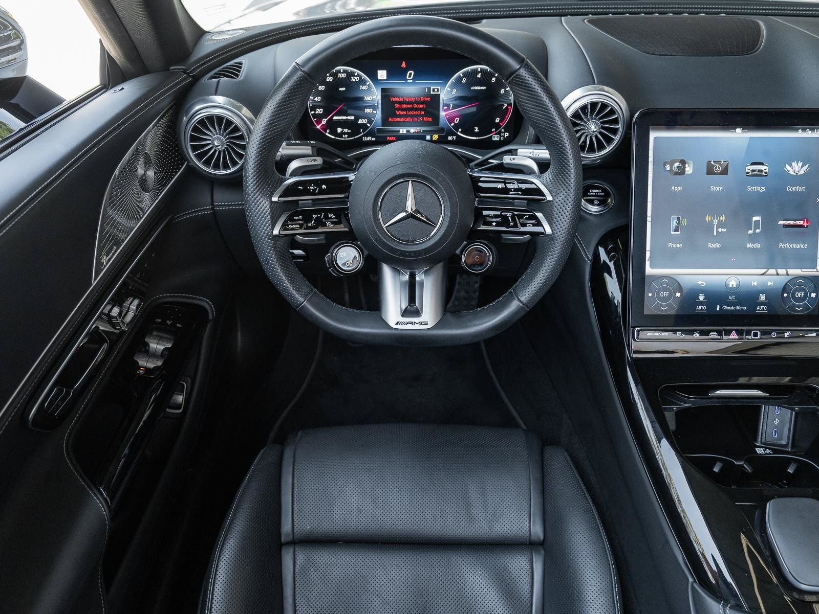 Used 2024 Mercedes-Benz SL 55 AMG 4MATIC image 18