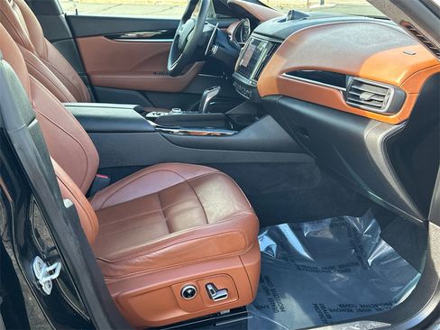 Used 2021 Maserati Levante GranSport image 12