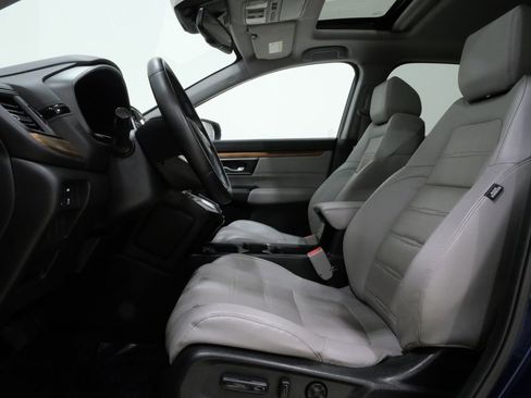 Used 2017 Honda CR-V Touring image 13
